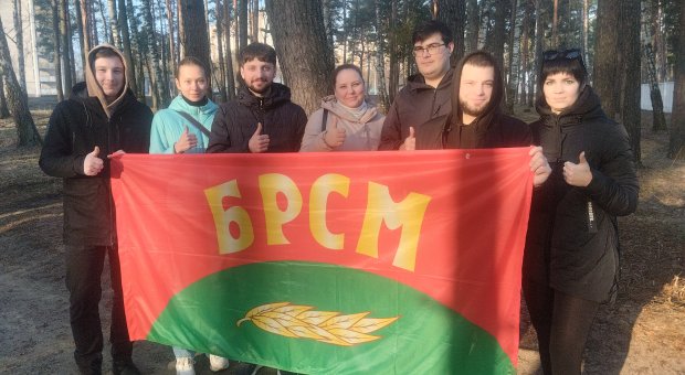 Работники ОАО «Светлогорский ЦКК» приняли участие в районном субботнике